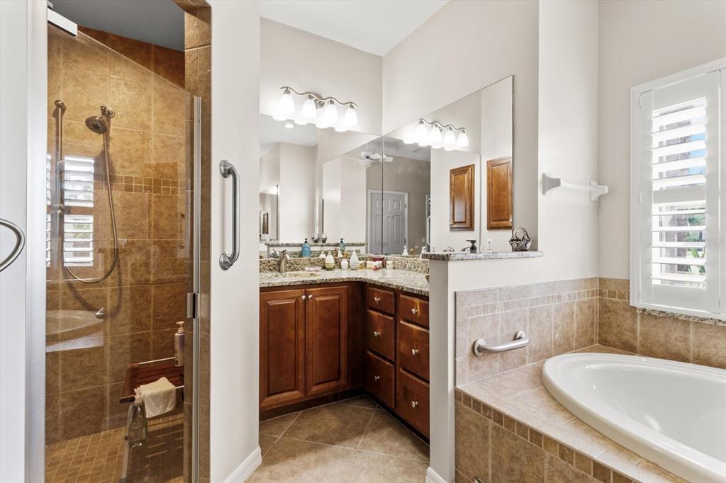1802 North Musial Point Hernando, FL 34442 - Photo 20 of 42 a bathroom with a double vanity sink mirror and double