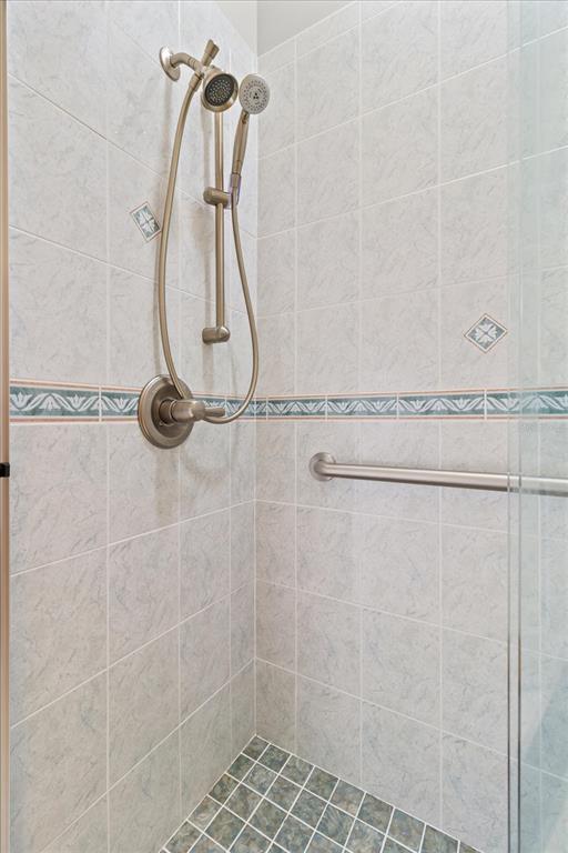 1802 North Musial Point Hernando, FL 34442 - Photo 26 of 42 a bathroom with a shower