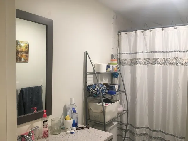 $2,200 | 157 Central Street, Unit 2, Foxboro, MA 02035