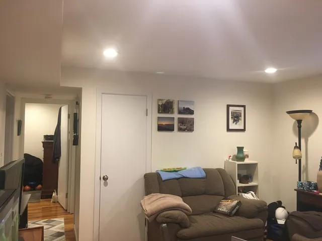 $2,200 | 157 Central Street, Unit 2, Foxboro, MA 02035