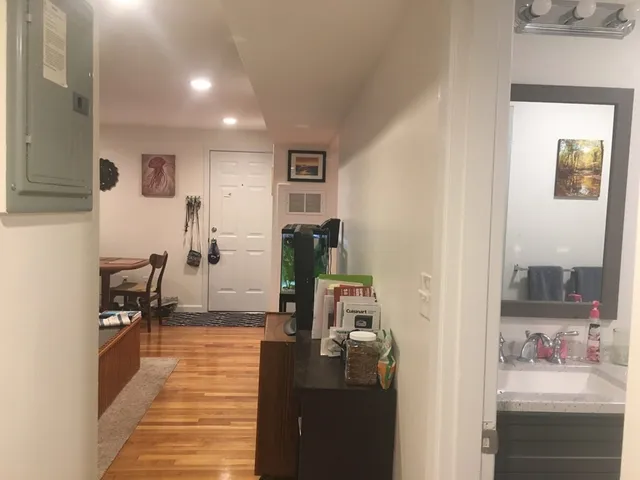 $2,200 | 157 Central Street, Unit 2, Foxboro, MA 02035