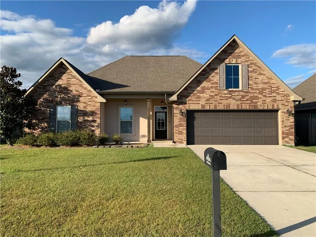 $259,900 | 20203 Clemson Way, Ponchatoula, LA 70454