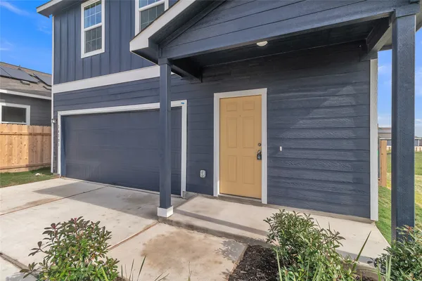 $2,200 | 14101 Heimhome Bend, Manor, TX 78653