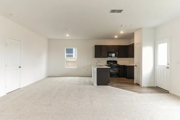 $2,200 | 14101 Heimhome Bend, Manor, TX 78653