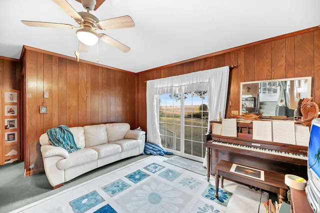 $1,649,999 | 702 East Erie Avenue, Folly Beach, SC 29439