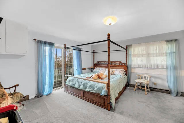 $1,649,999 | 702 East Erie Avenue, Folly Beach, SC 29439