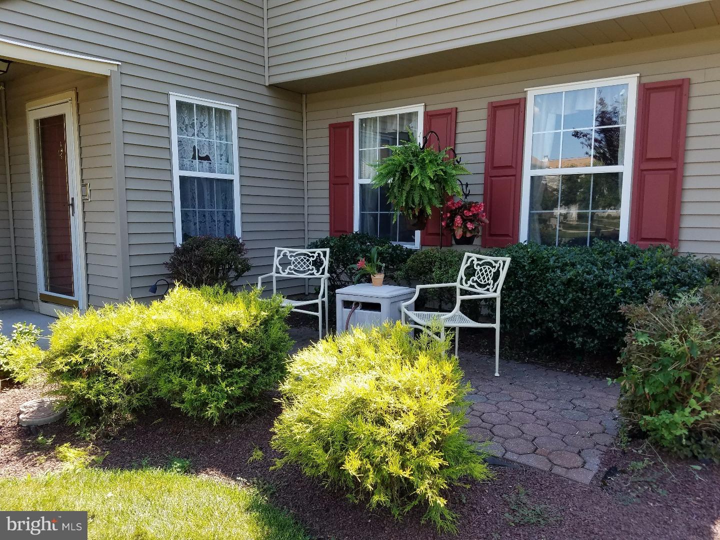 29 Teaberry Lane Riverside, NJ 08075 - Photo 3 of 25 Gallery Image 3
