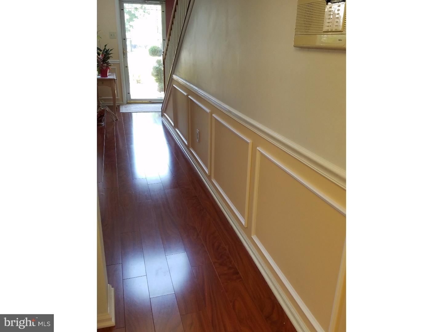 29 Teaberry Lane Riverside, NJ 08075 - Photo 6 of 25 Gallery Image 6