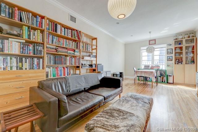 1569 Euclid Avenue, Unit 2 Miami Beach, FL 33139 - Photo 4 of 31