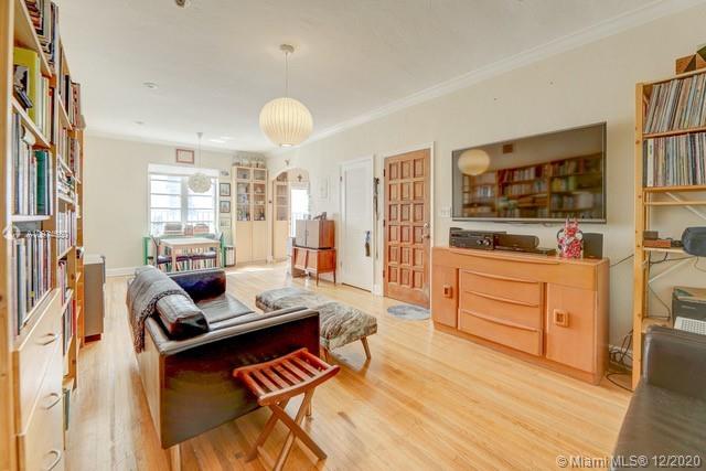 1569 Euclid Avenue, Unit 2 Miami Beach, FL 33139 - Photo 6 of 31