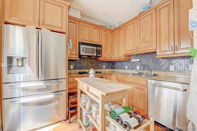 1569 Euclid Avenue, Unit 2 Miami Beach, FL 33139 - Photo 10 of 31