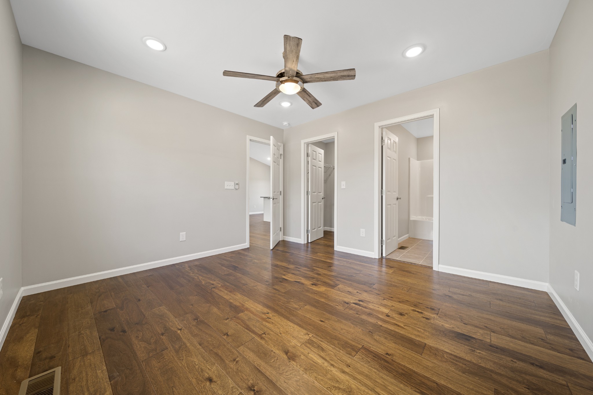 2162 Sullivan Knowles Road Sparta, TN 38583 - Photo 7 of 20