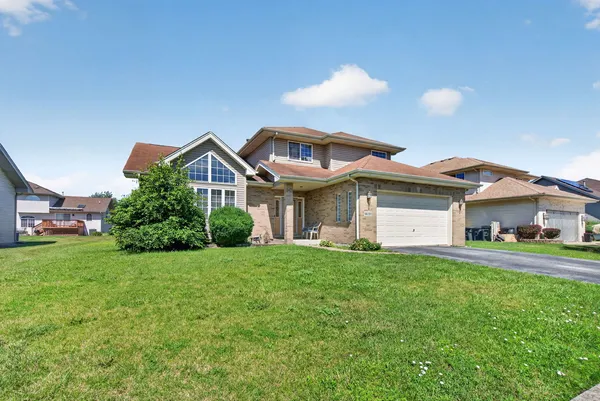 $435,000 | 18020 Charlotte Lane, Lansing, IL 60438