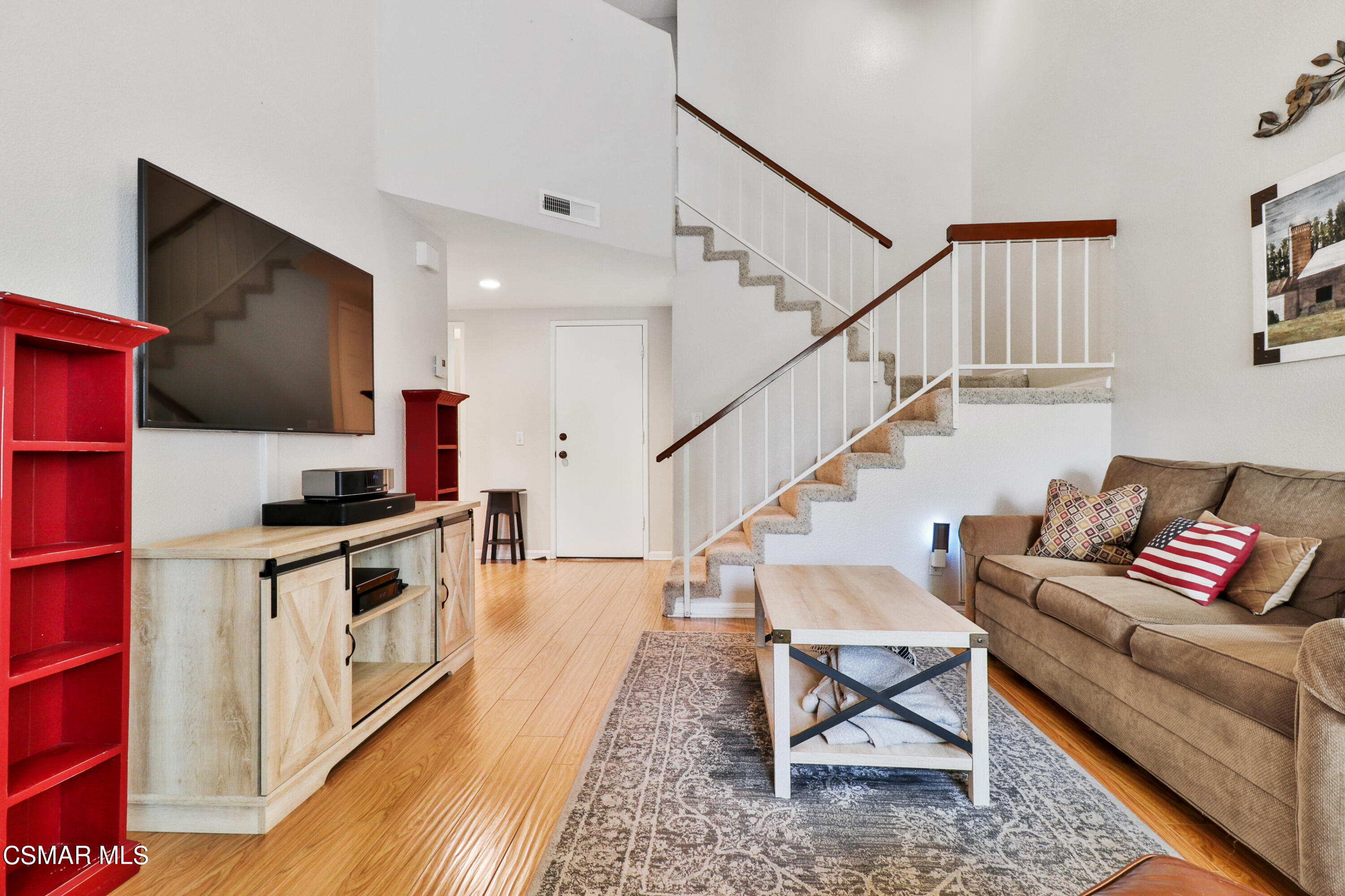 5809 Cochran Street Simi Valley, CA 93063 - Photo 2 of 18 IMG_4431