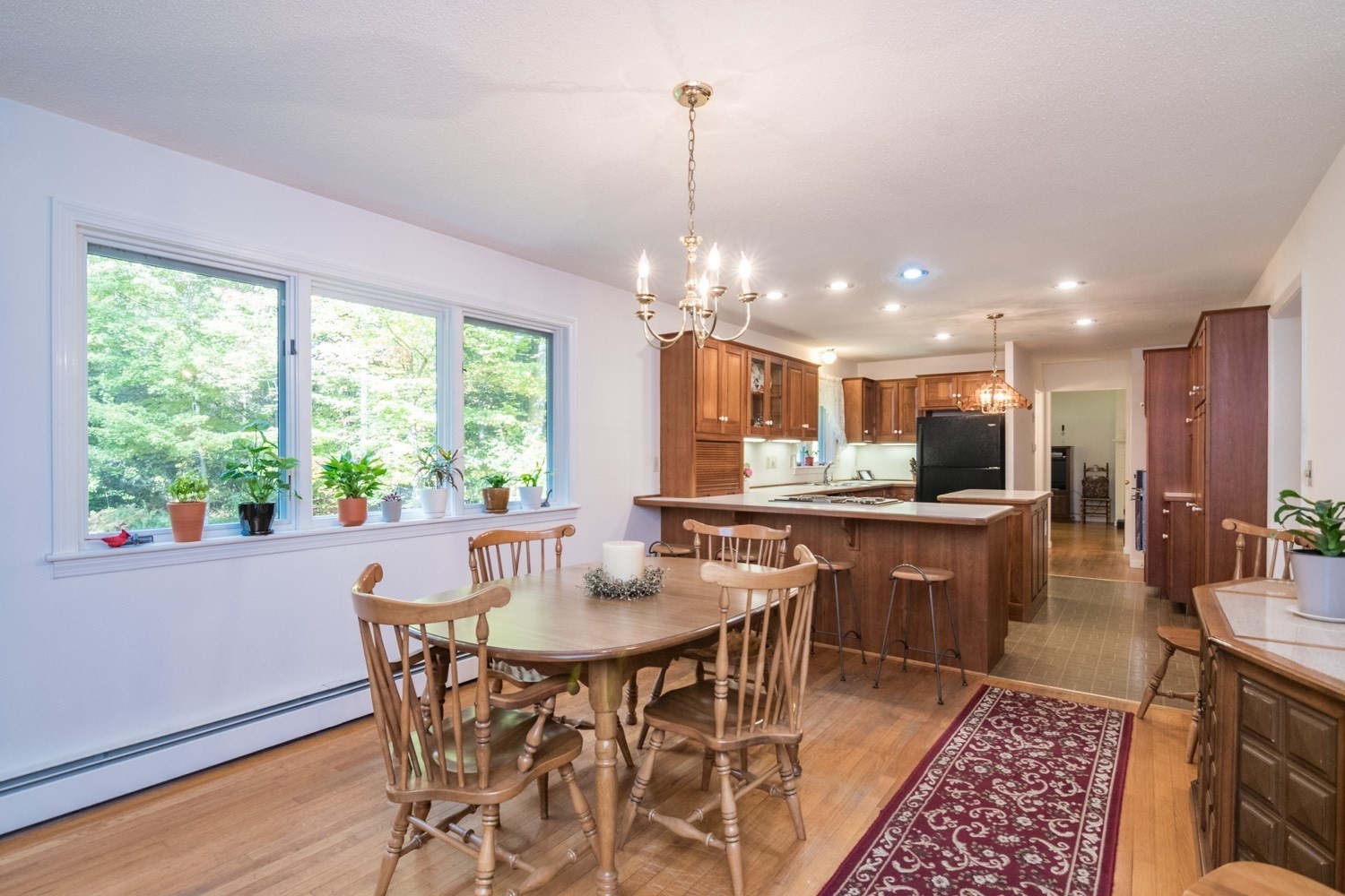 166 Harkness Road Amherst, MA 01002 - Photo 7 of 42 Gallery Image 7