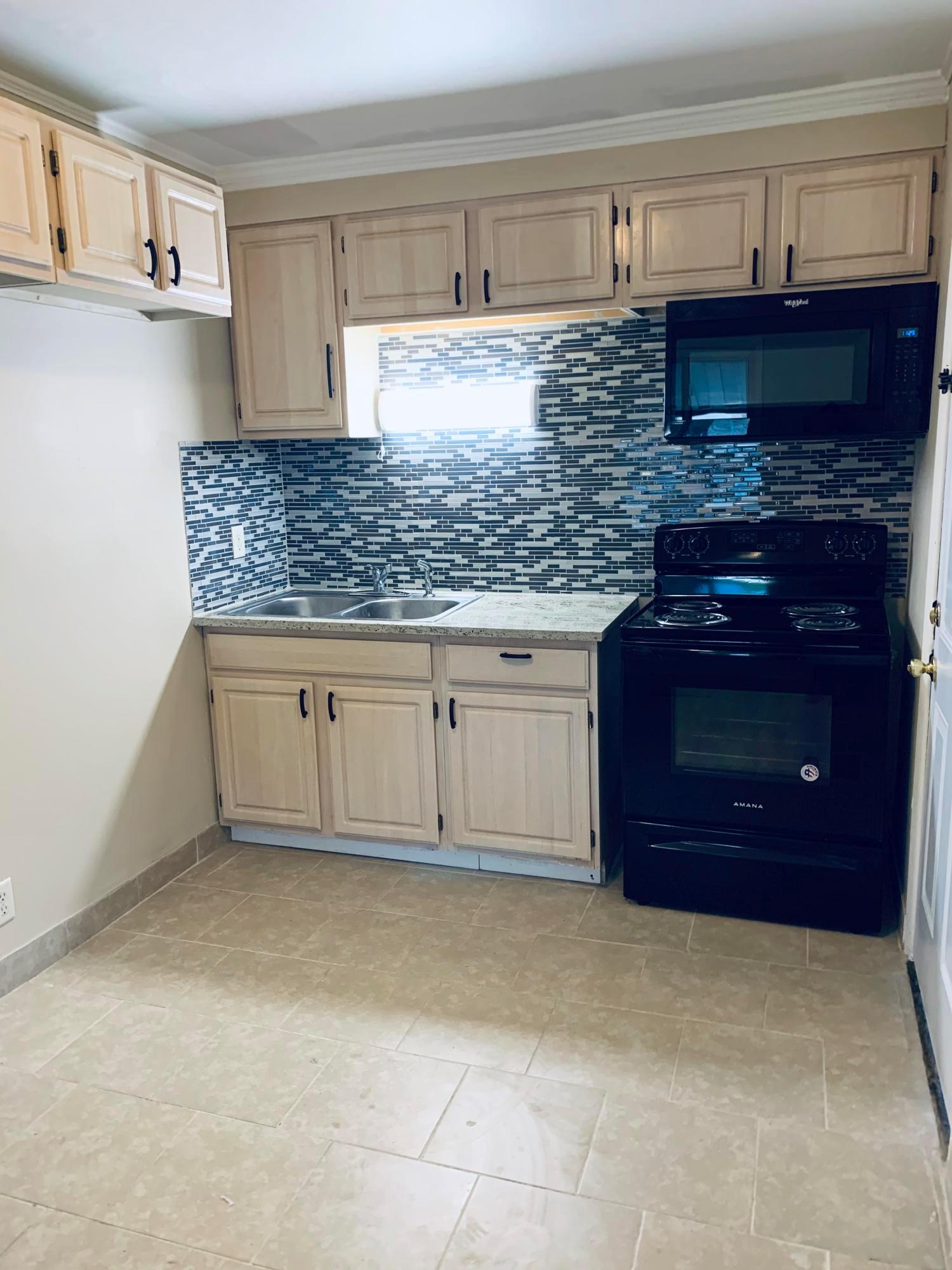 2902 Howey Road Columbus, OH 43224 - Photo 10 of 29