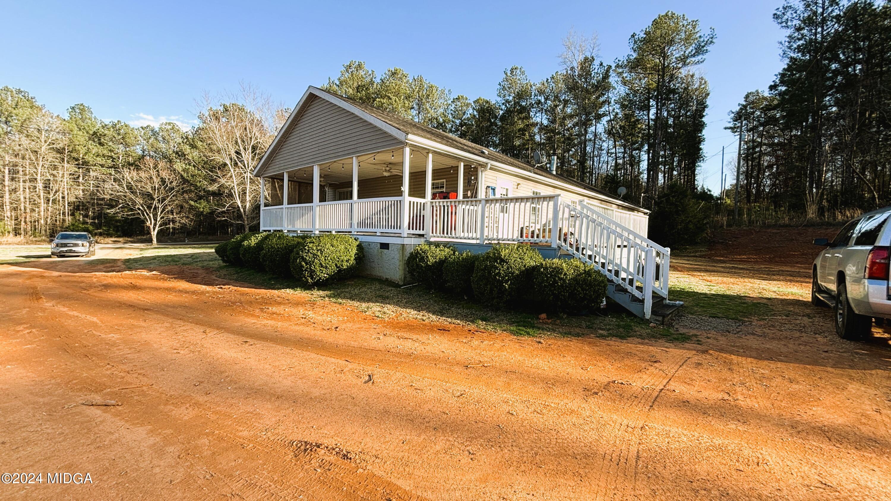 1592 Boxankle Road Forsyth, GA 31029 - Photo 14 of 14 IMG_1556
