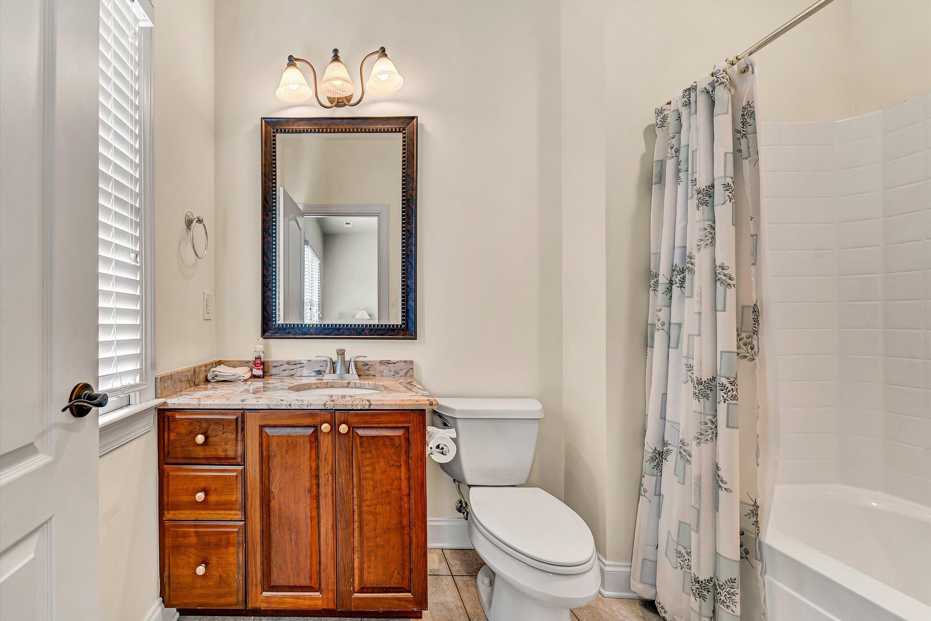 3129 Hidden Oak Road Southwest Roanoke, VA 24018 - Photo 41 of 50 Ensuite Bathroom