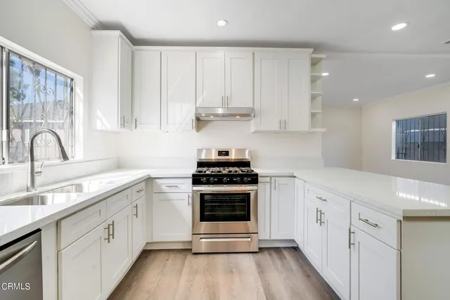 $3,995 | 2648 Arvia Street, Los Angeles, CA 90065