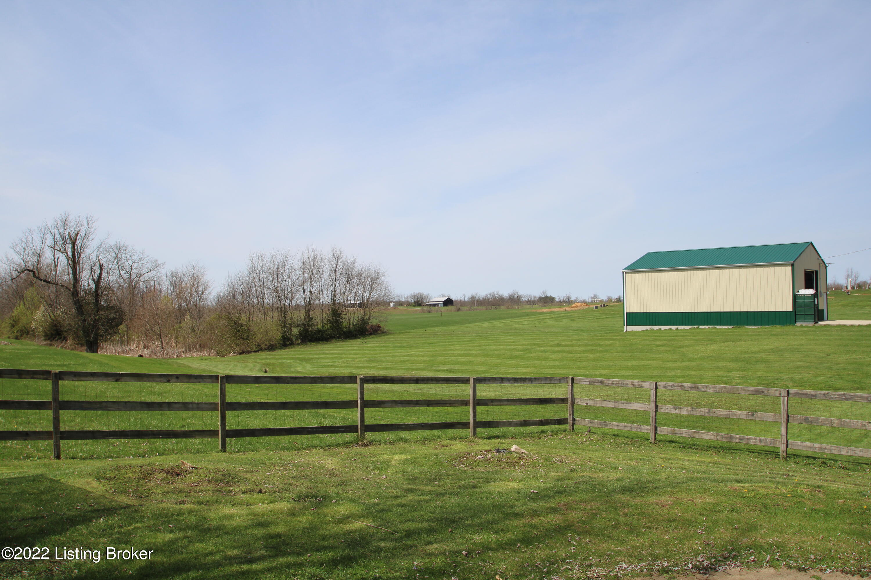 8594 Cropper Road Pleasureville, KY 40057 - Photo 14 of 16 IMG_3365