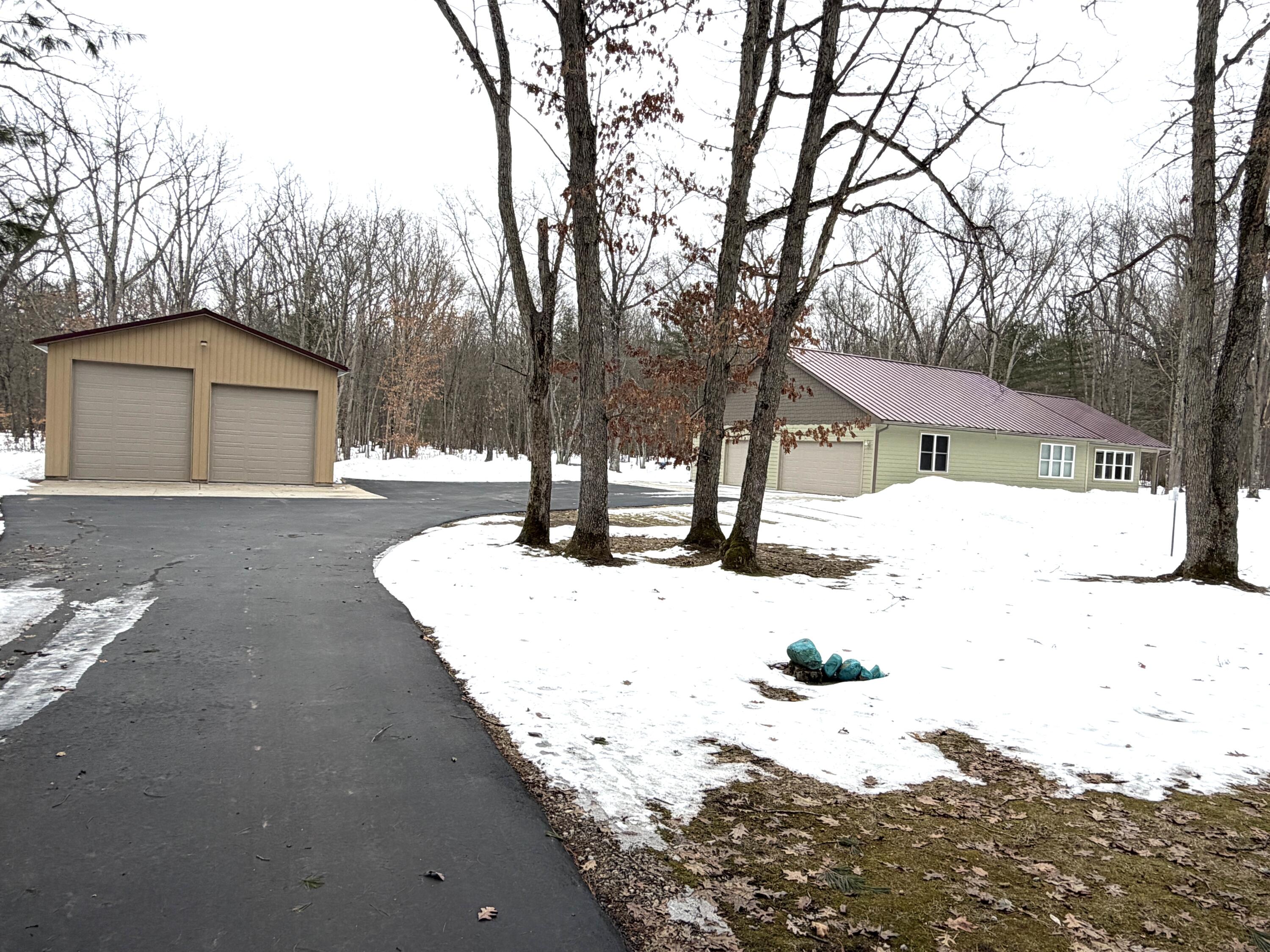 6474 South Taylor Road Branch, MI 49402 - Photo 2 of 62 IMG_2448 2