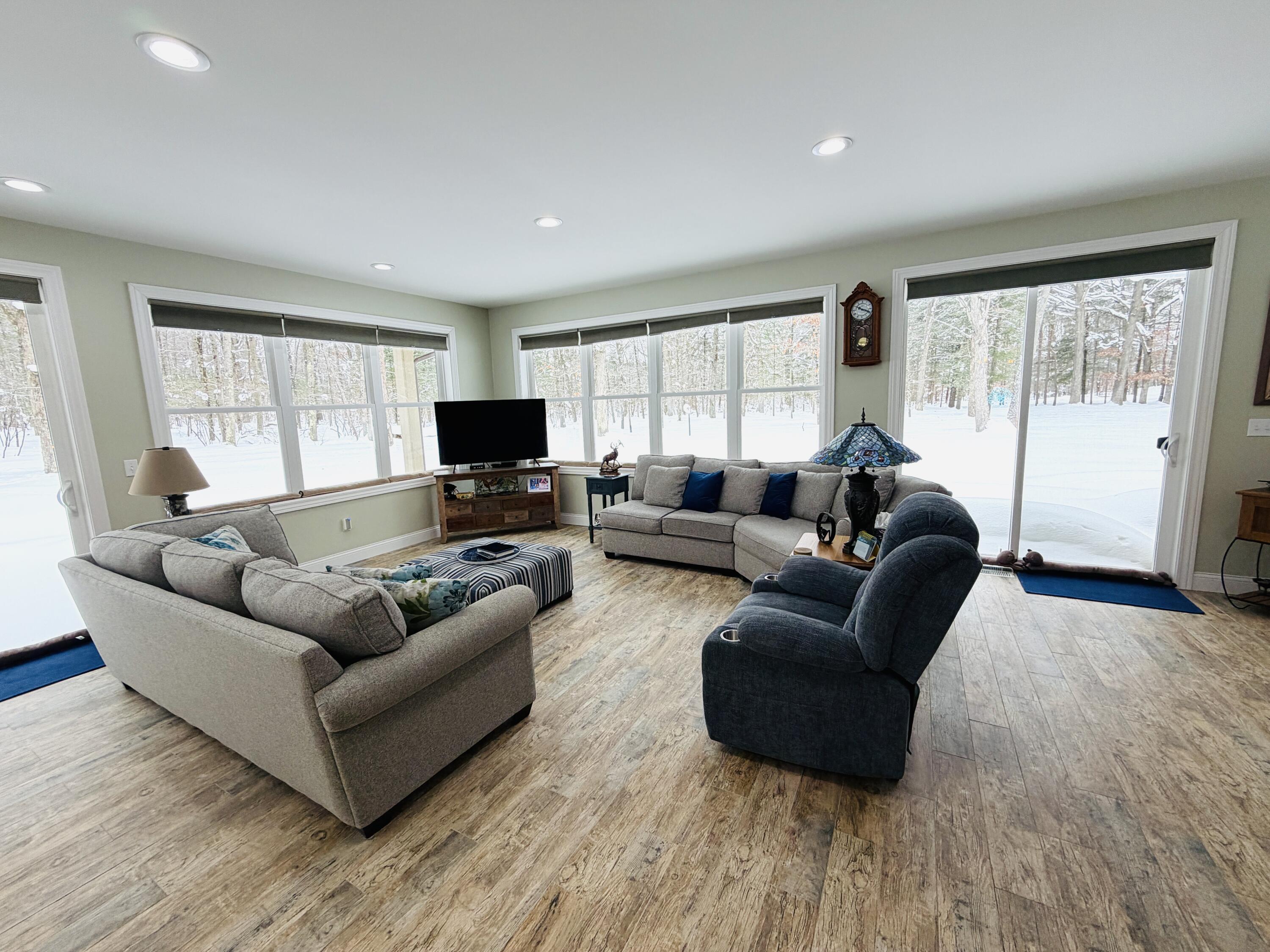 6474 South Taylor Road Branch, MI 49402 - Photo 21 of 62 IMG_1523