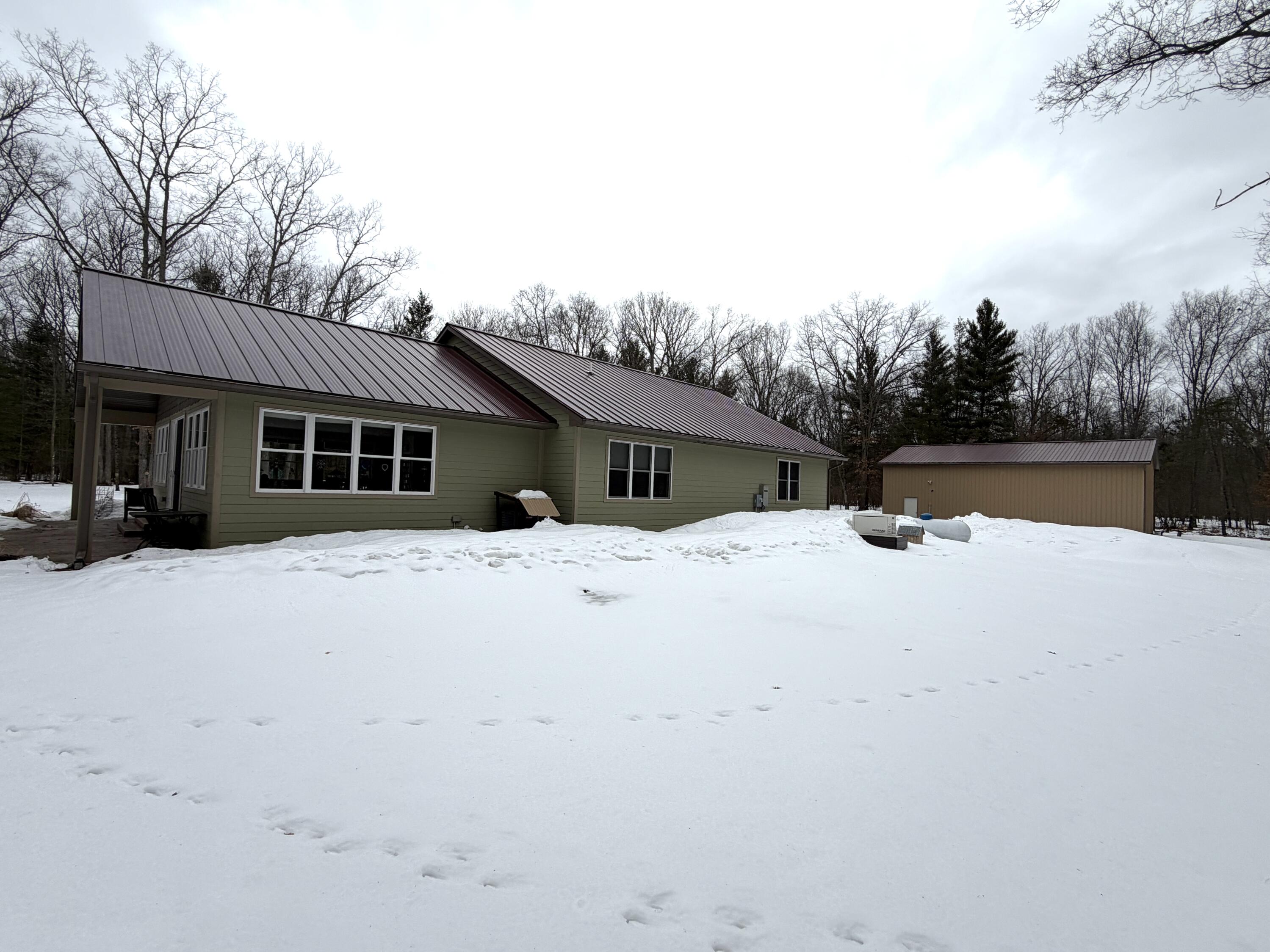 6474 South Taylor Road Branch, MI 49402 - Photo 7 of 62 IMG_2437