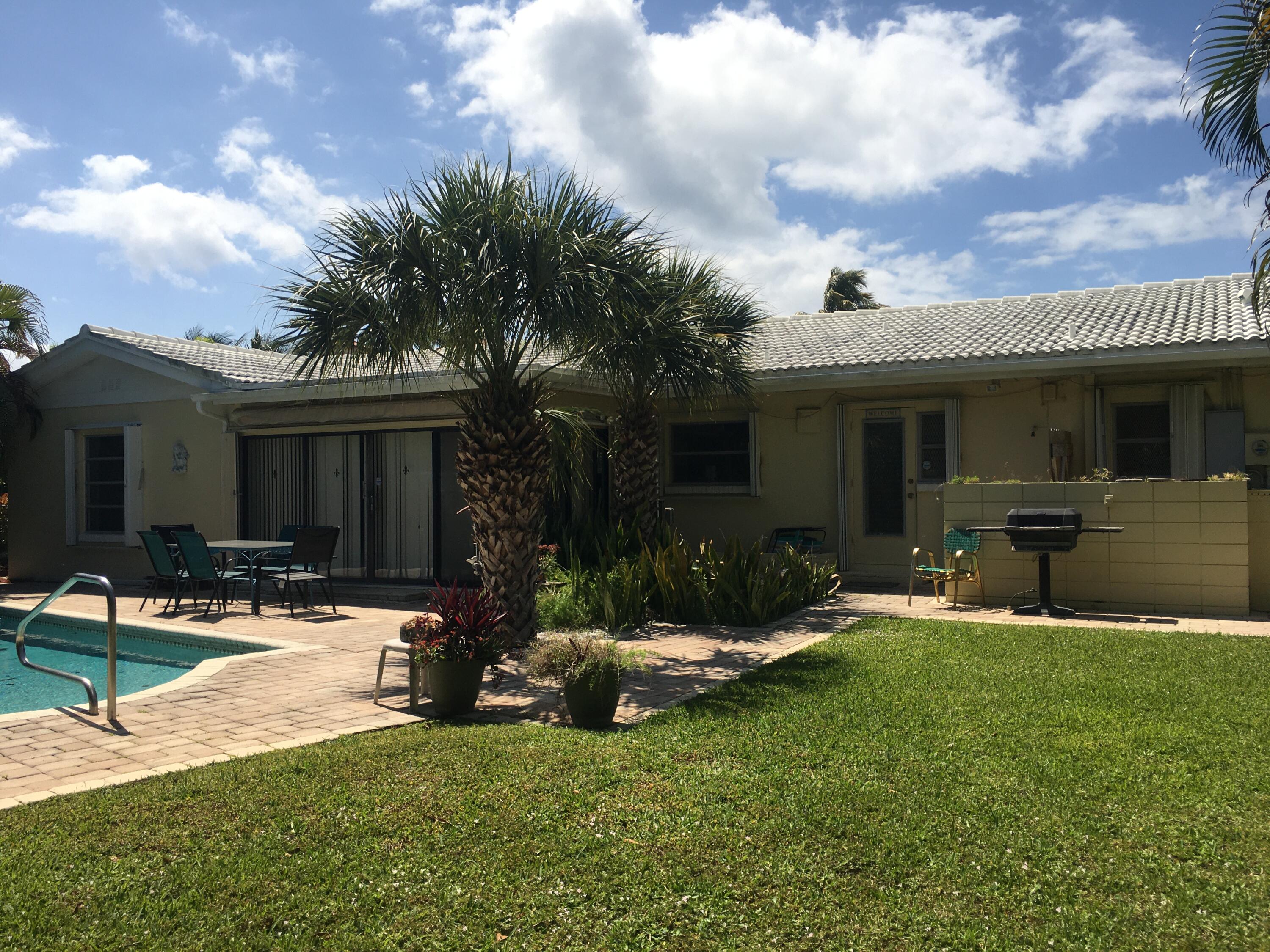 325 Inlet Way Palm Beach Shores, FL 33404 - Photo 12 of 30 natural gas under ground for grilling