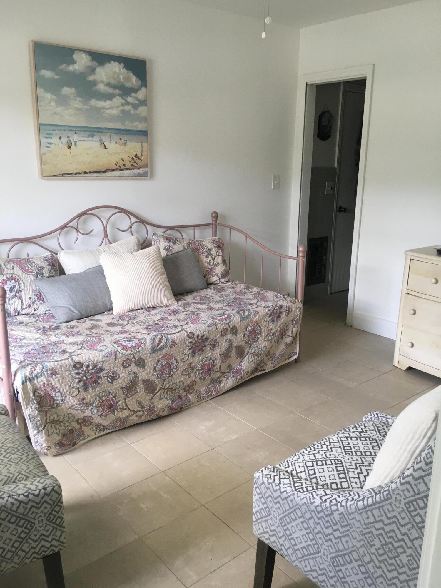 325 Inlet Way Palm Beach Shores, FL 33404 - Photo 27 of 30 IMG_3864 (1)