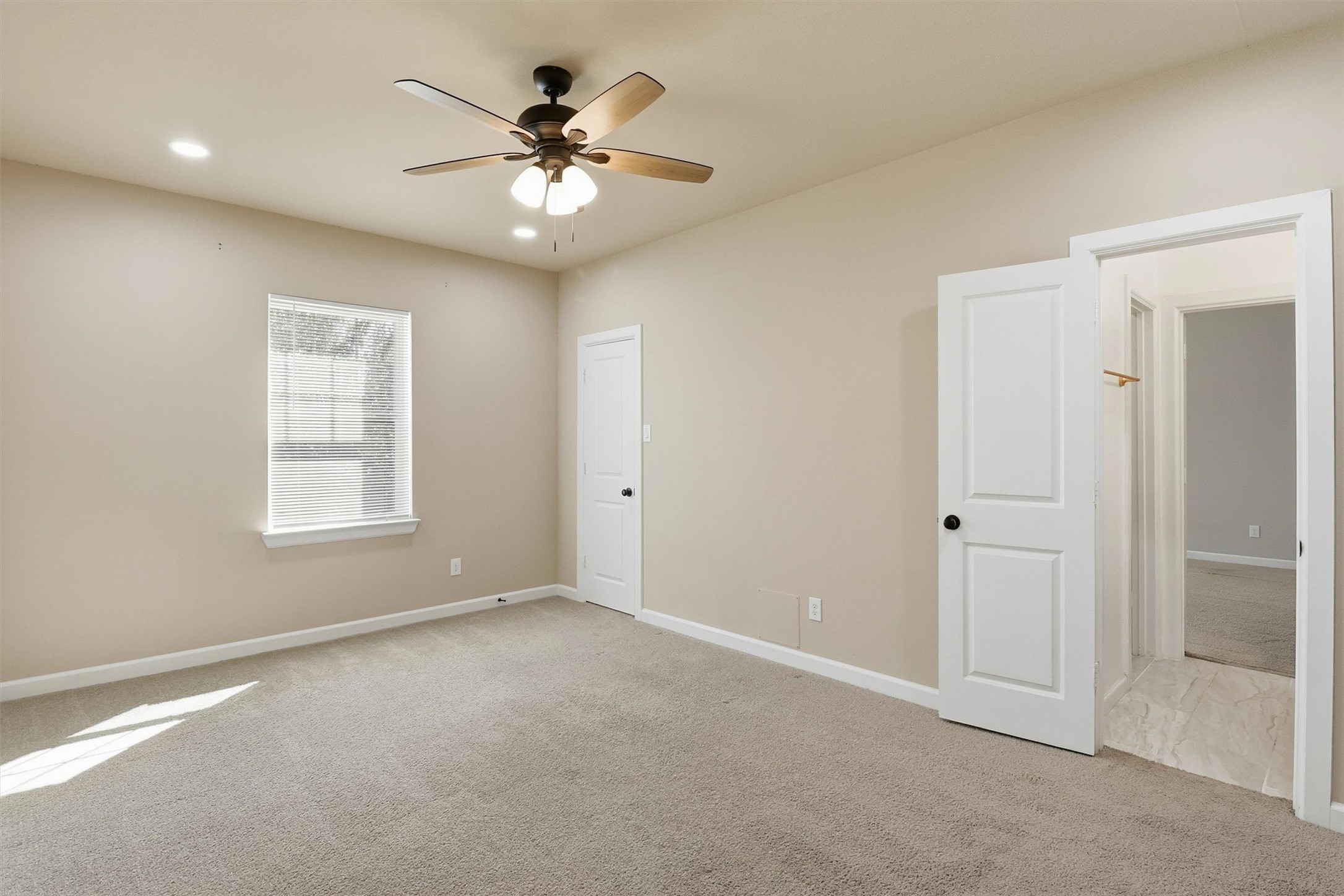 26202 Rustic Ranch Lane Katy, TX 77494 - Photo 37 of 50 One of 4 primary bedrooms upstairs. Each bedroom has an attached bathroom.