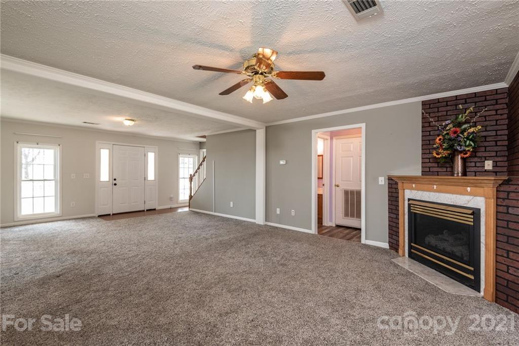 4020 Herman Sipe Road Conover, NC 28613 - Photo 11 of 41 Gallery Image 11