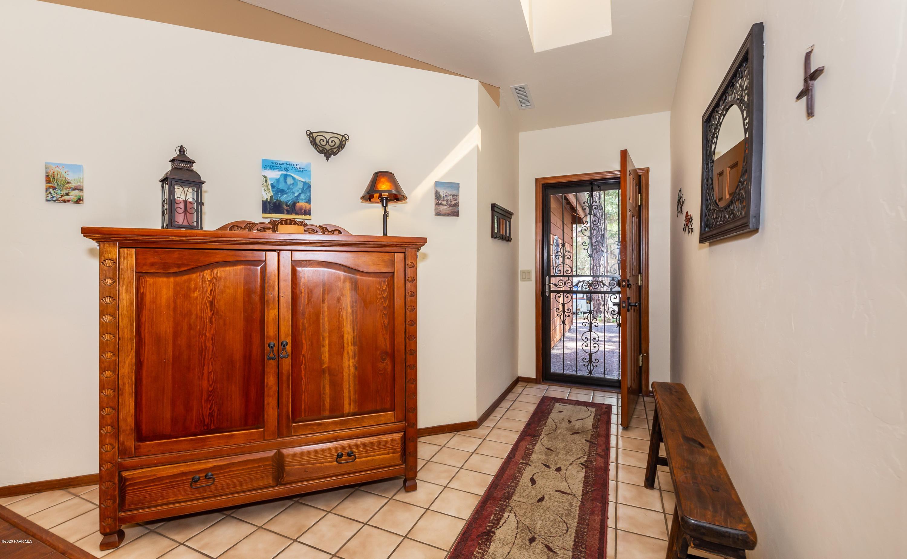 1128 East Timber Ridge Road Prescott, AZ 86303 - Photo 2 of 30 002_Foyer