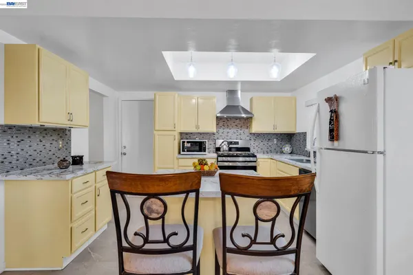 $3,990 | 1810 Boxwood Drive, Concord, CA 94519