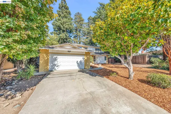 $3,990 | 1810 Boxwood Drive, Concord, CA 94519