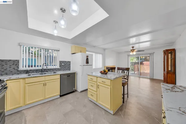 $3,990 | 1810 Boxwood Drive, Concord, CA 94519