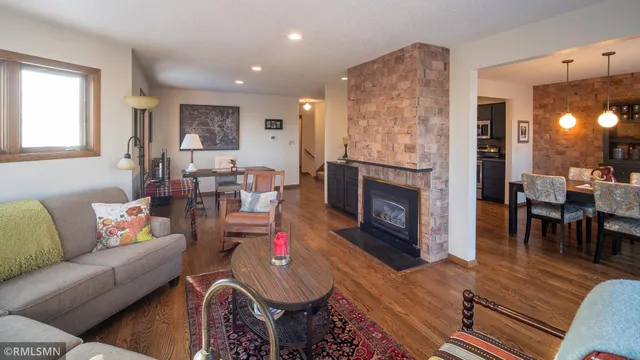 $359,000 | 619 Woodhaven Court Northeast, Rochester, MN 55906