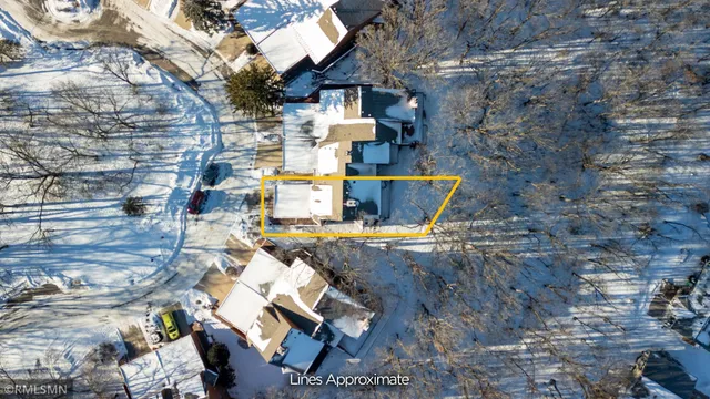 $359,000 | 619 Woodhaven Court Northeast, Rochester, MN 55906