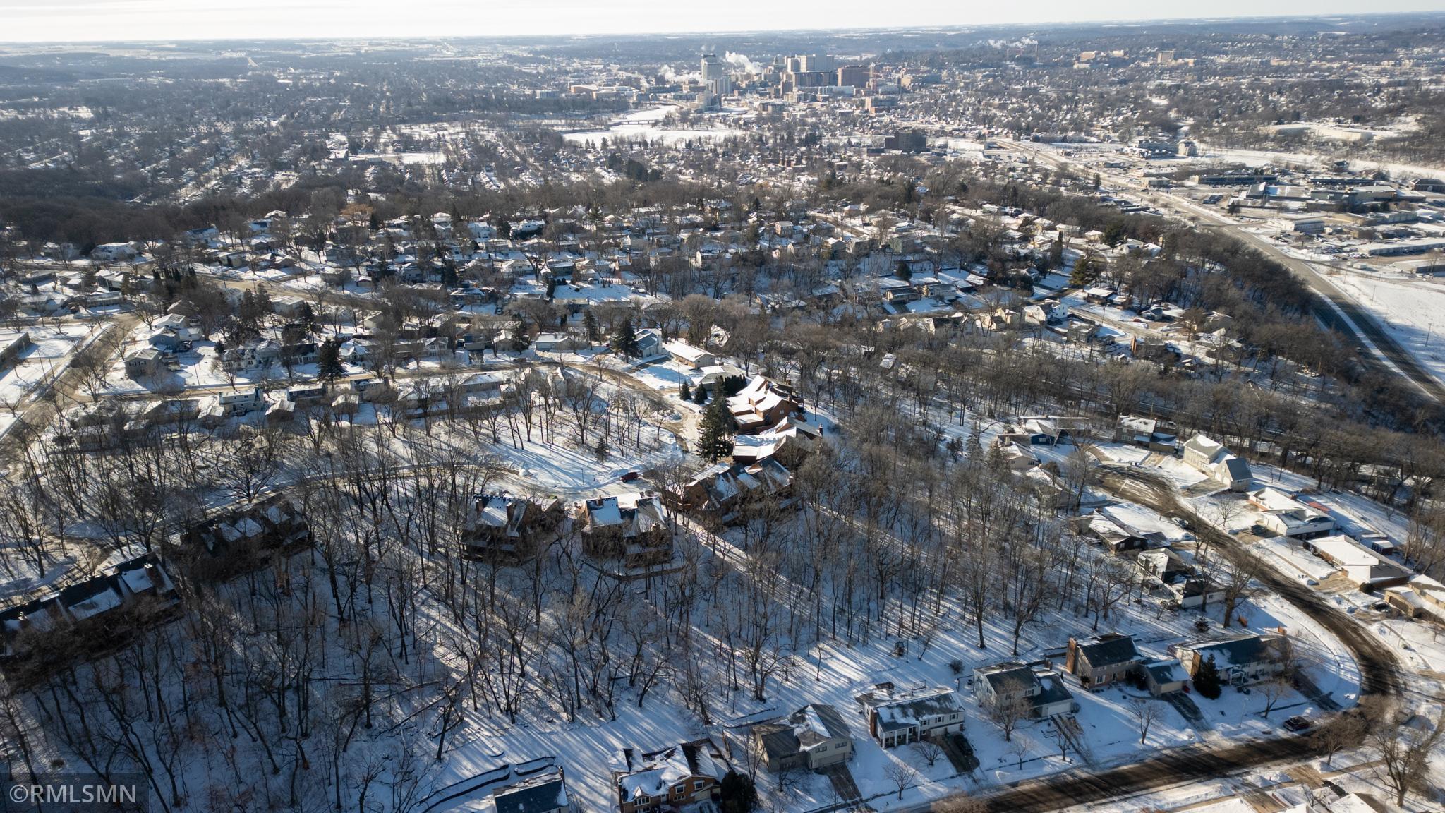 619 Woodhaven Court Northeast Rochester, MN 55906 - Photo 36 of 40