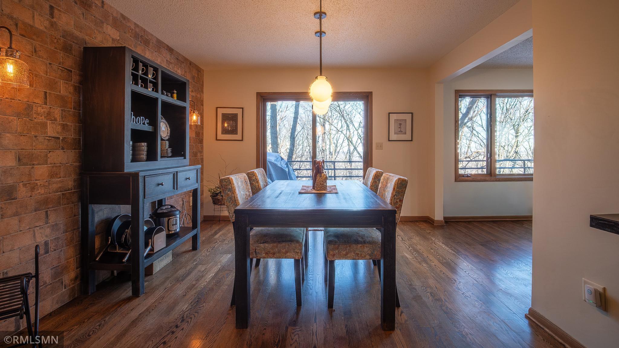 619 Woodhaven Court Northeast Rochester, MN 55906 - Photo 10 of 40