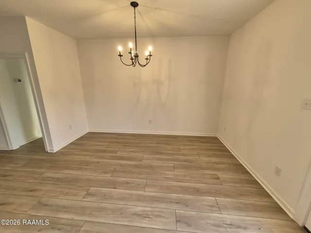 $2,100 | 227 Wakely Court, Lafayette, LA 70506