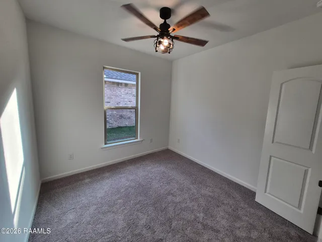 $2,100 | 227 Wakely Court, Lafayette, LA 70506