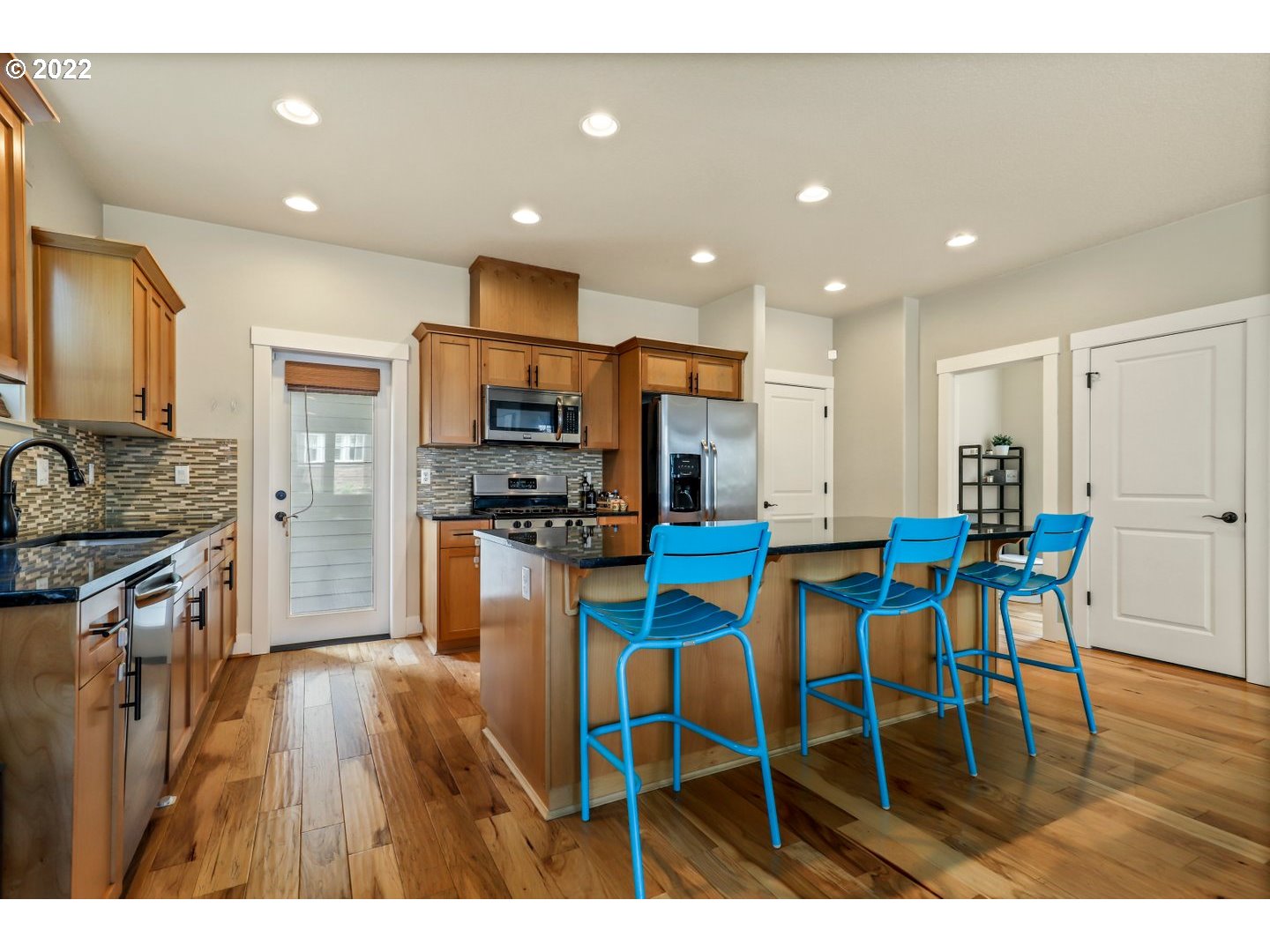 14336 Southwest Rancher Lane Beaverton, OR 97008 - Photo 14 of 32 Gallery Image 14