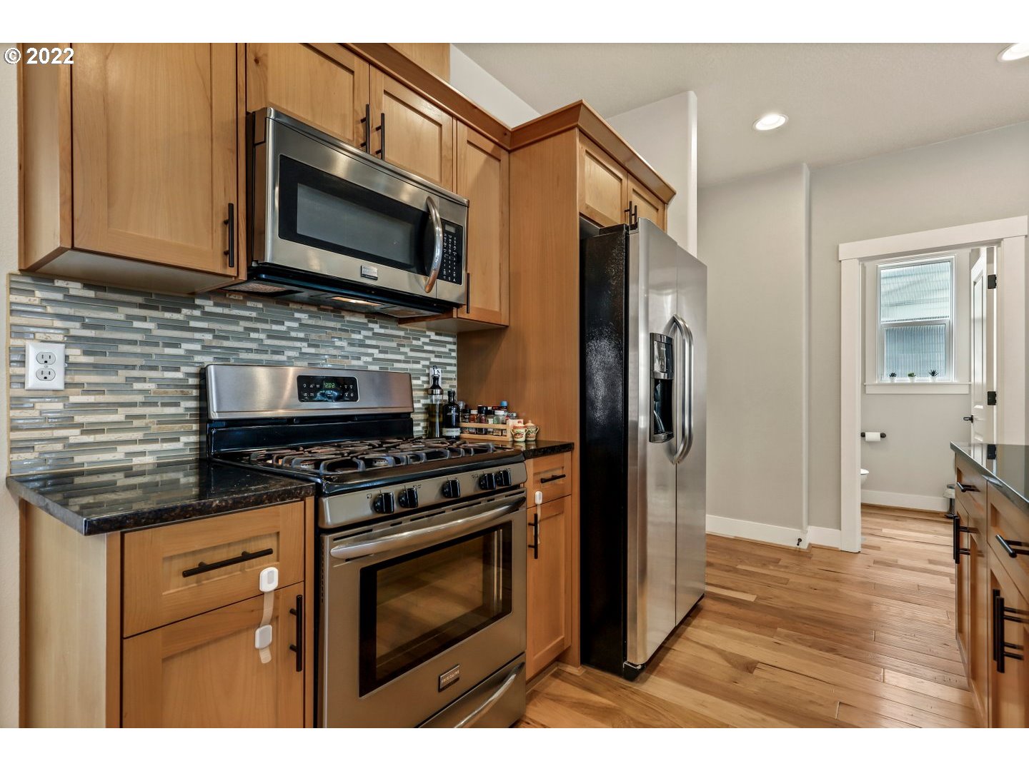 14336 Southwest Rancher Lane Beaverton, OR 97008 - Photo 15 of 32 Gallery Image 15
