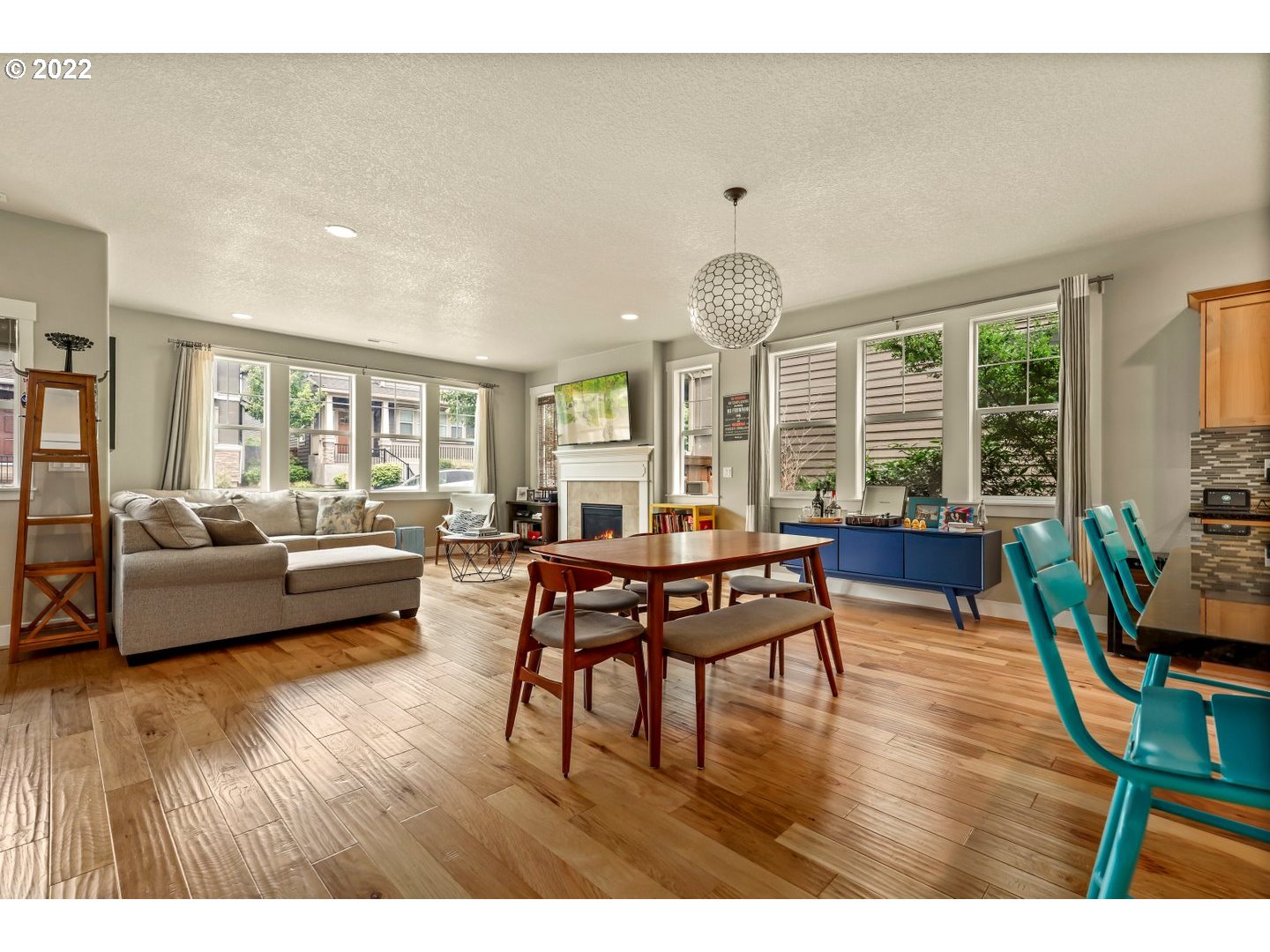 14336 Southwest Rancher Lane Beaverton, OR 97008 - Photo 10 of 32 Gallery Image 10