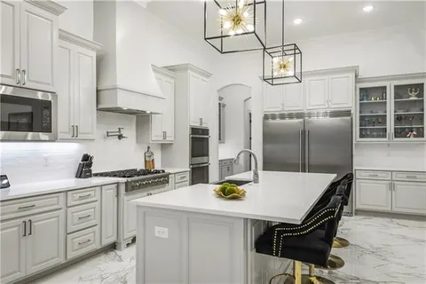 $1,249,000 | 610 Millikens Bend, Covington, LA 70433