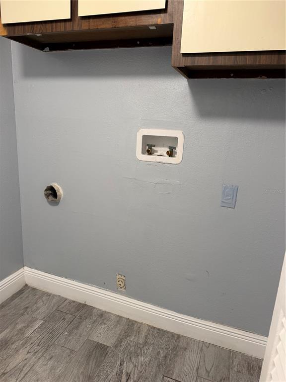 7409 Abonado Road, Unit 7409 Tampa, FL 33615 - Photo 7 of 25 a view of a closet
