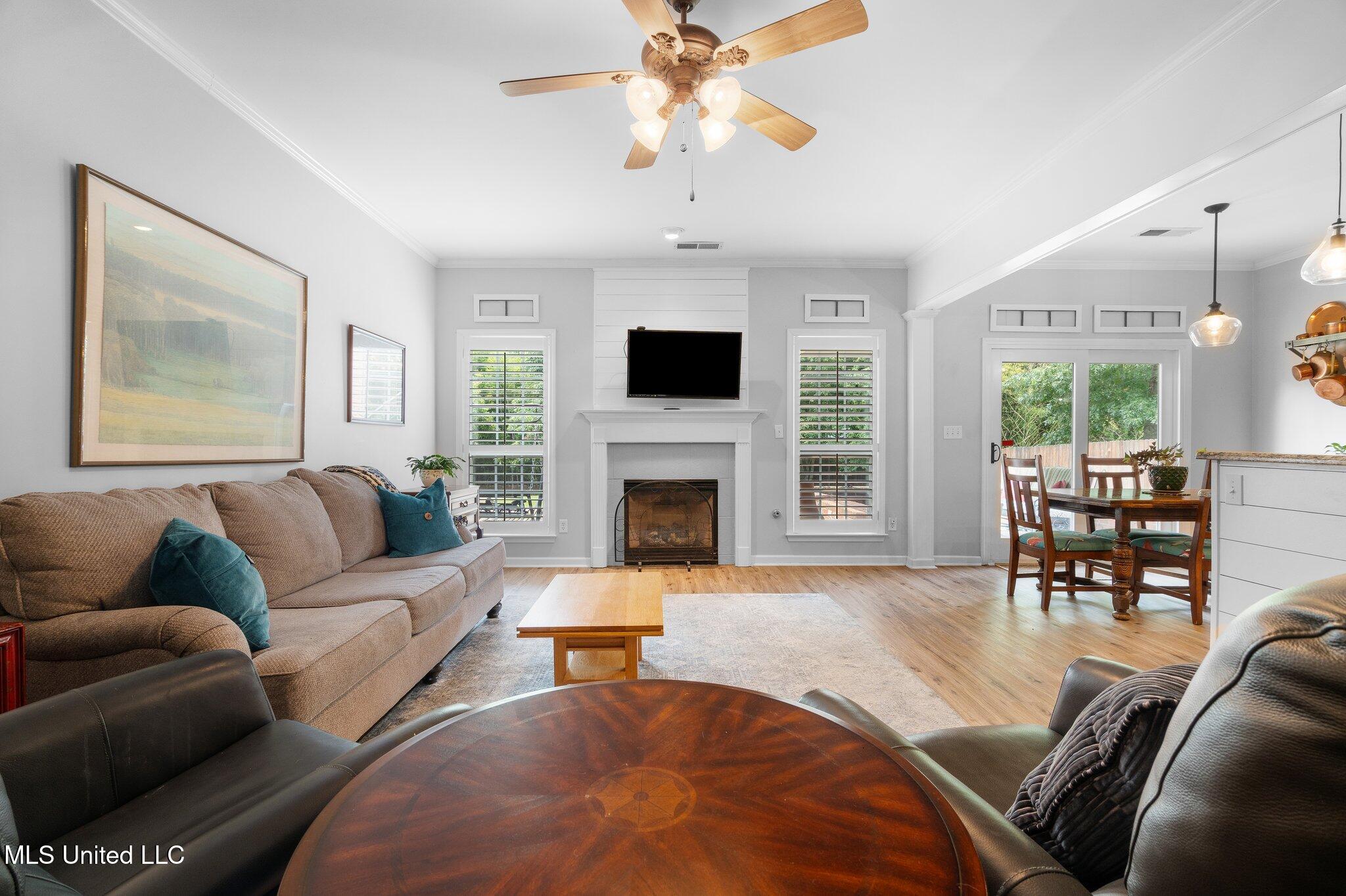 7199 Terrace Stone Drive Olive Branch, MS 38654 - Photo 6 of 49 9-web-or-mls-7199 Terrace Stone Dr-08