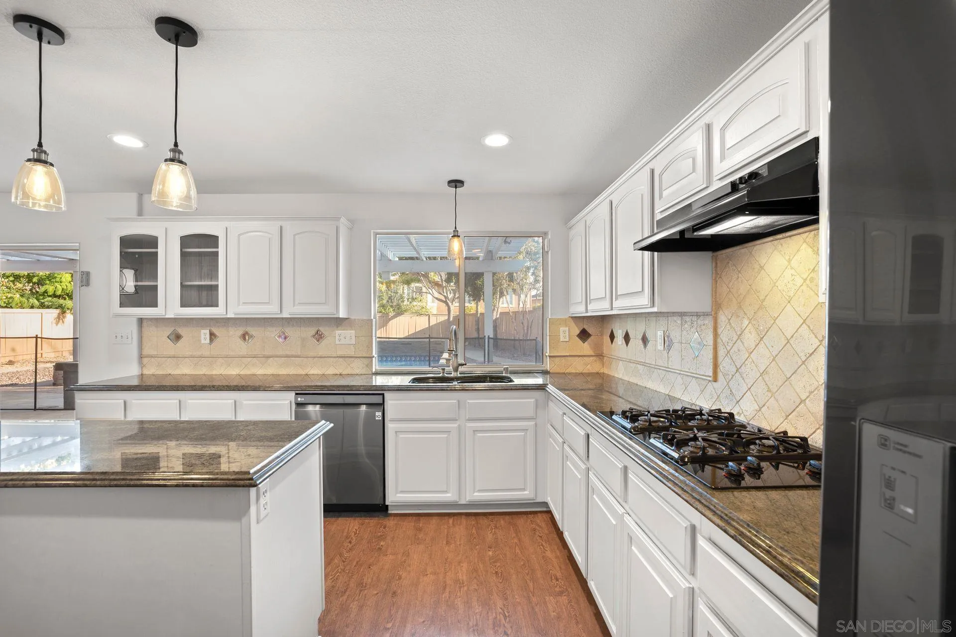 4305 Silver Spring Way Oceanside, CA 92057 - Photo 11 of 62 Gallery Image 11