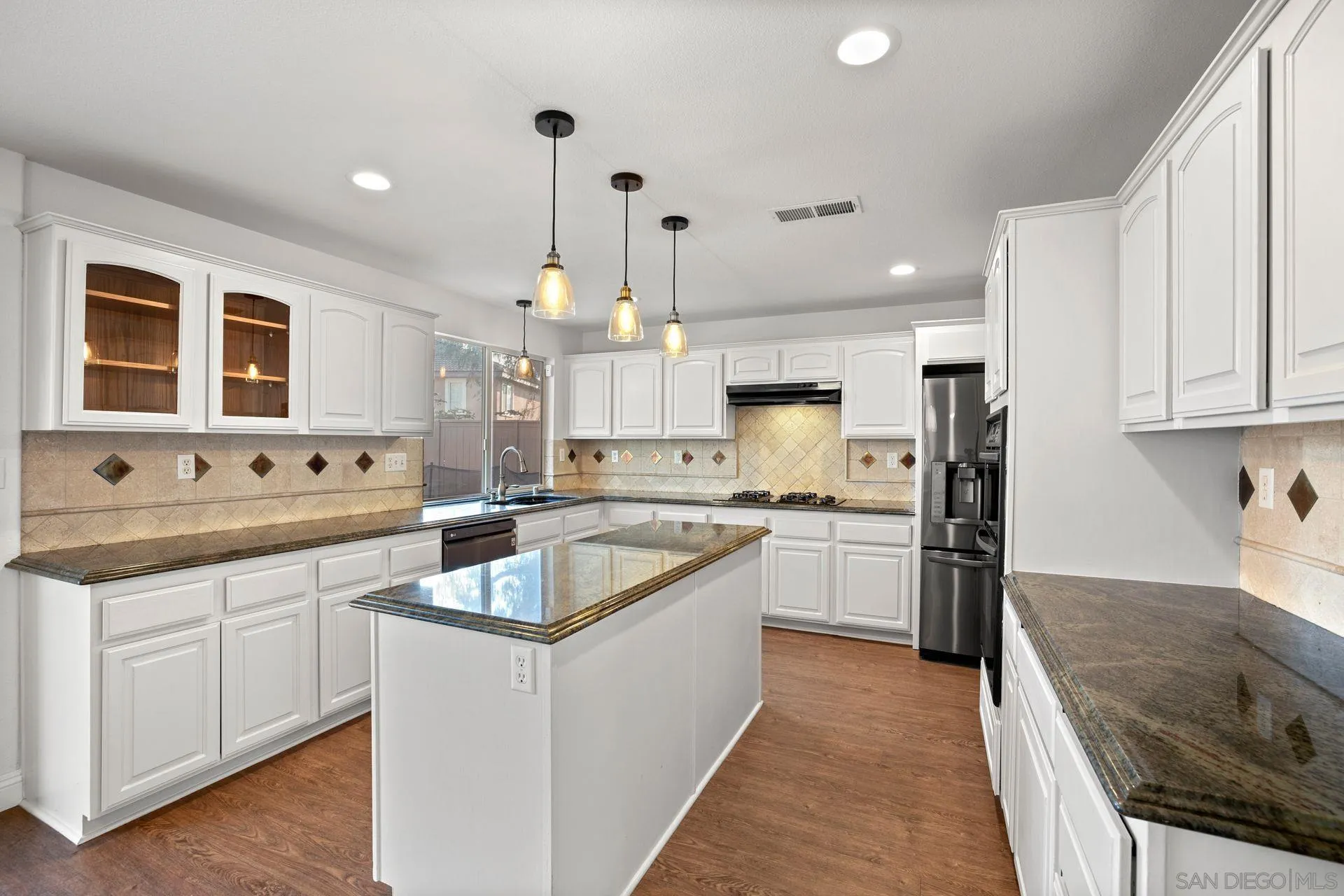 4305 Silver Spring Way Oceanside, CA 92057 - Photo 12 of 62 Gallery Image 12