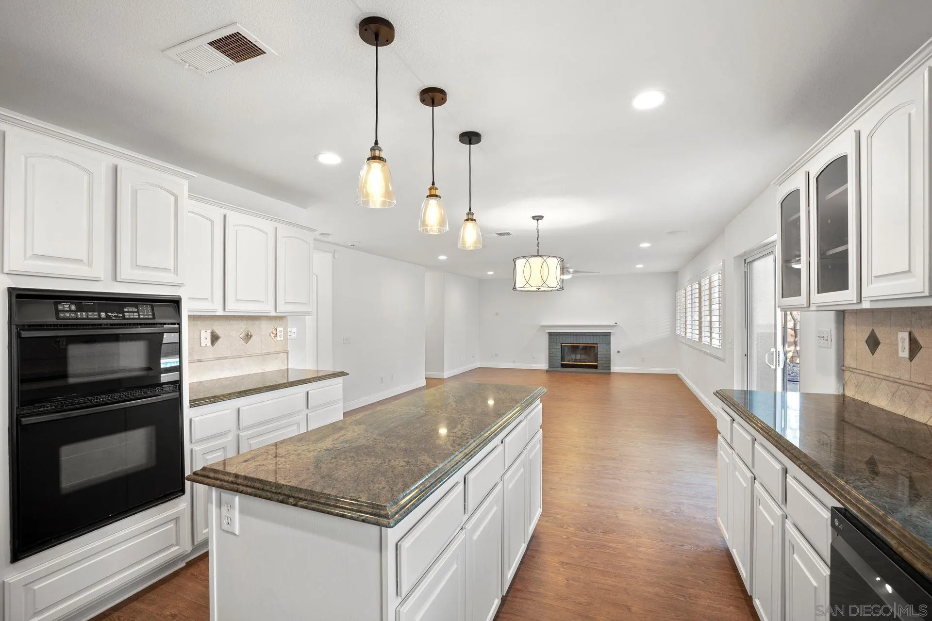 4305 Silver Spring Way Oceanside, CA 92057 - Photo 13 of 62 Gallery Image 13